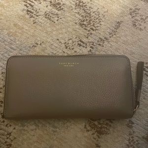 Tory Burch Wallet